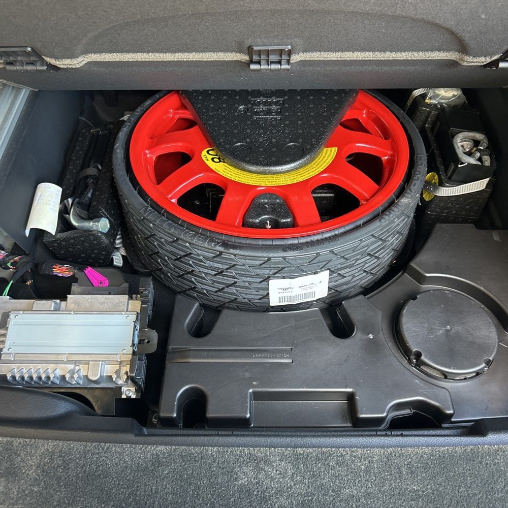 2017 Bentley Bentayga Base