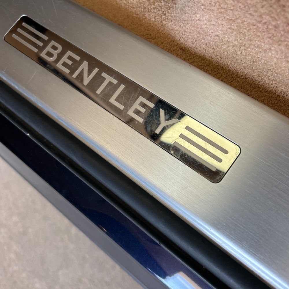 2017 Bentley Bentayga Base