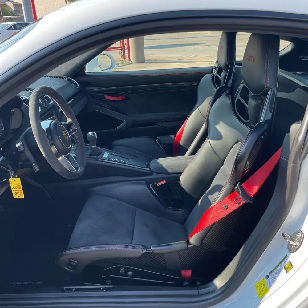 2016 Porsche Cayman GT4