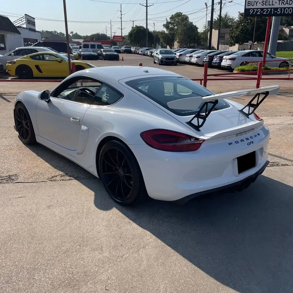 2016 Porsche Cayman GT4