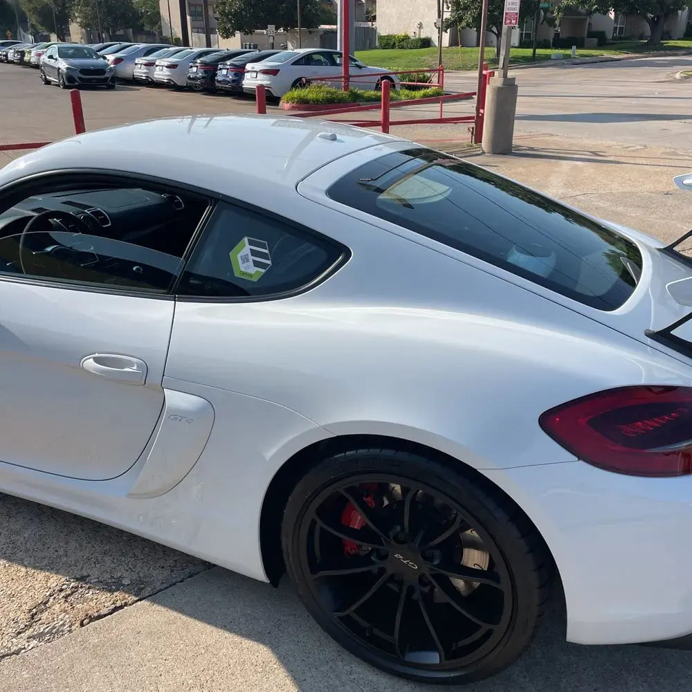 2016 Porsche Cayman GT4