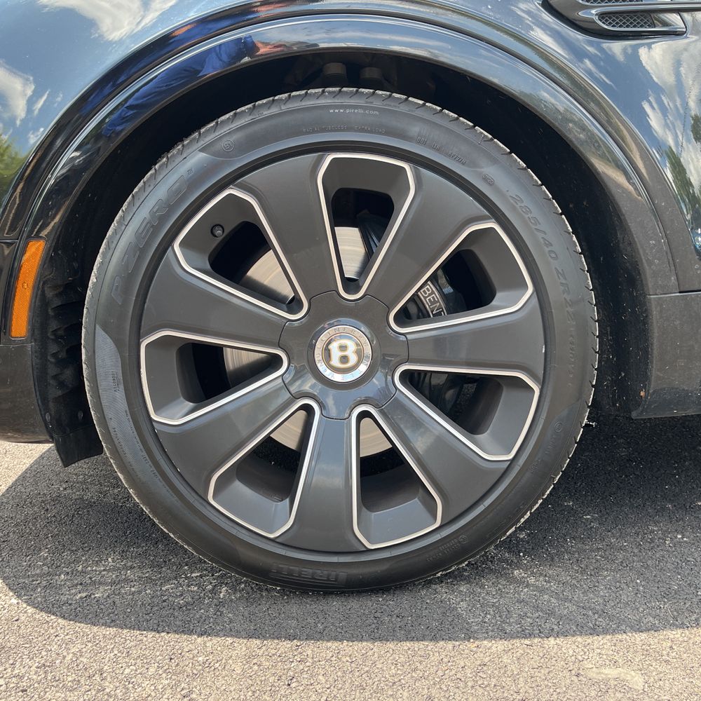 2020 Bentley Bentayga V8