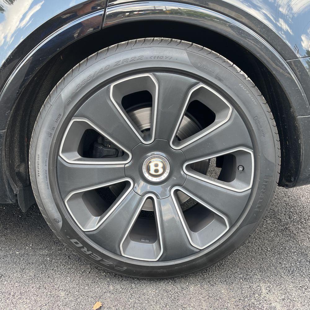 2020 Bentley Bentayga V8