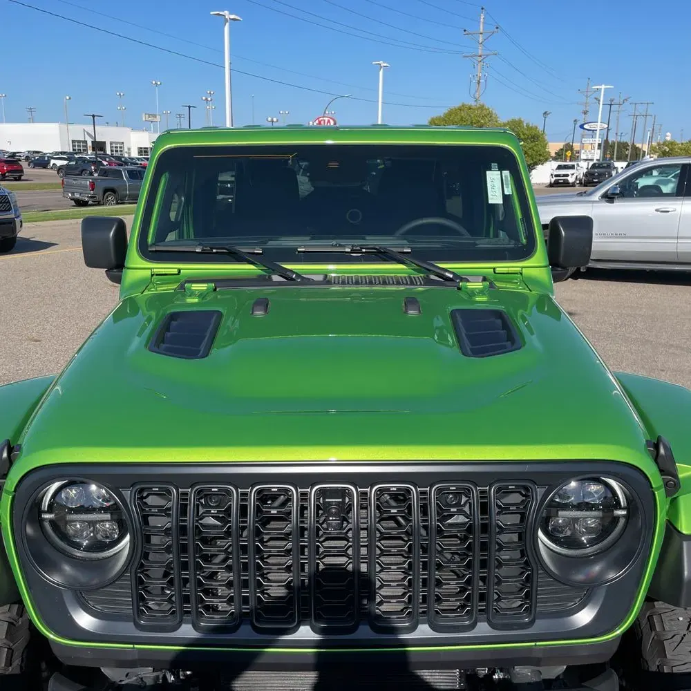 2025 Jeep Wrangler Rubicon X