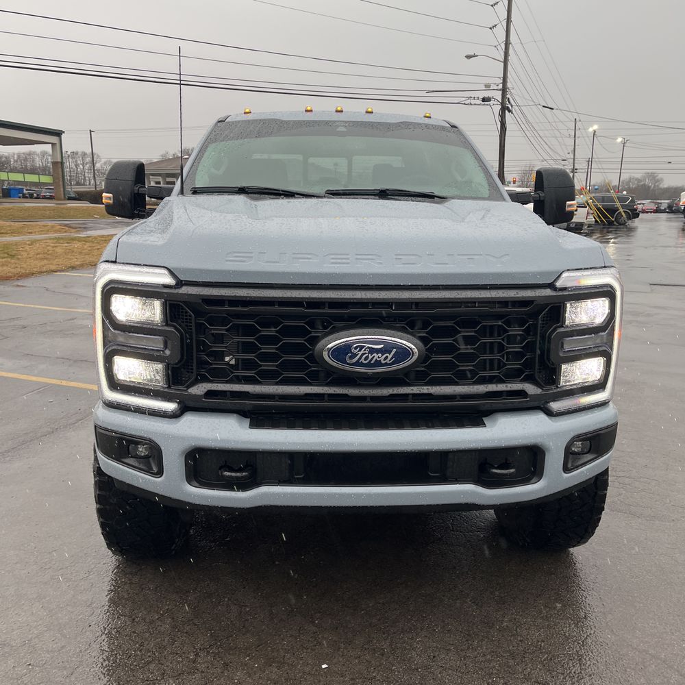 2024 Ford F-350 Super Duty Lariat