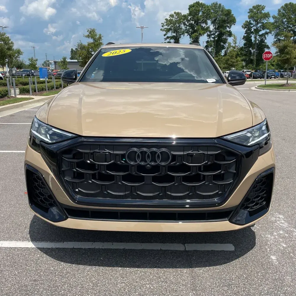 2025 Audi SQ8 Base