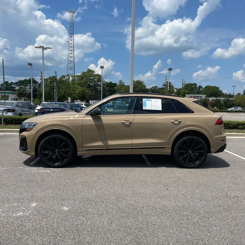 2025 Audi SQ8 Base