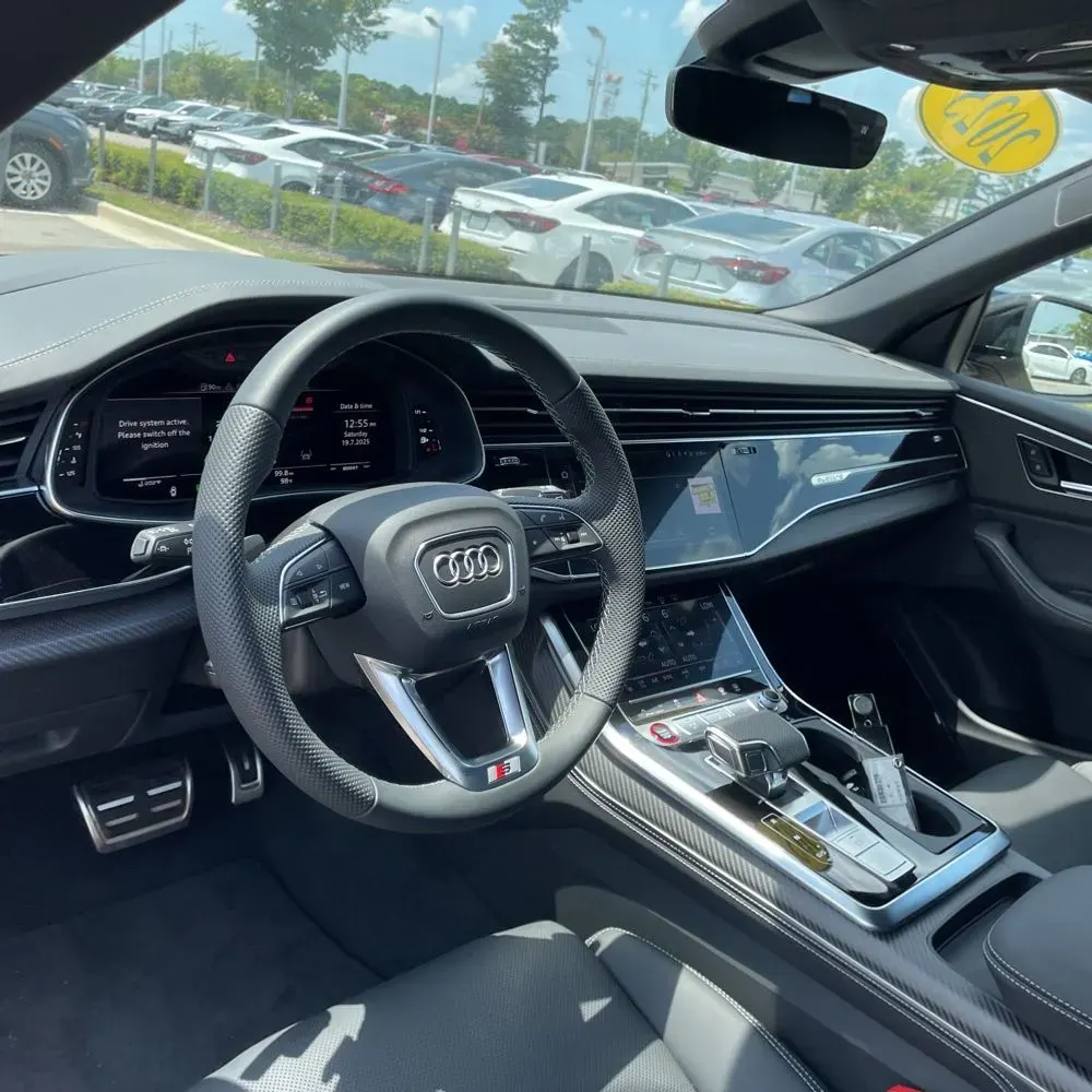 2025 Audi SQ8 Base