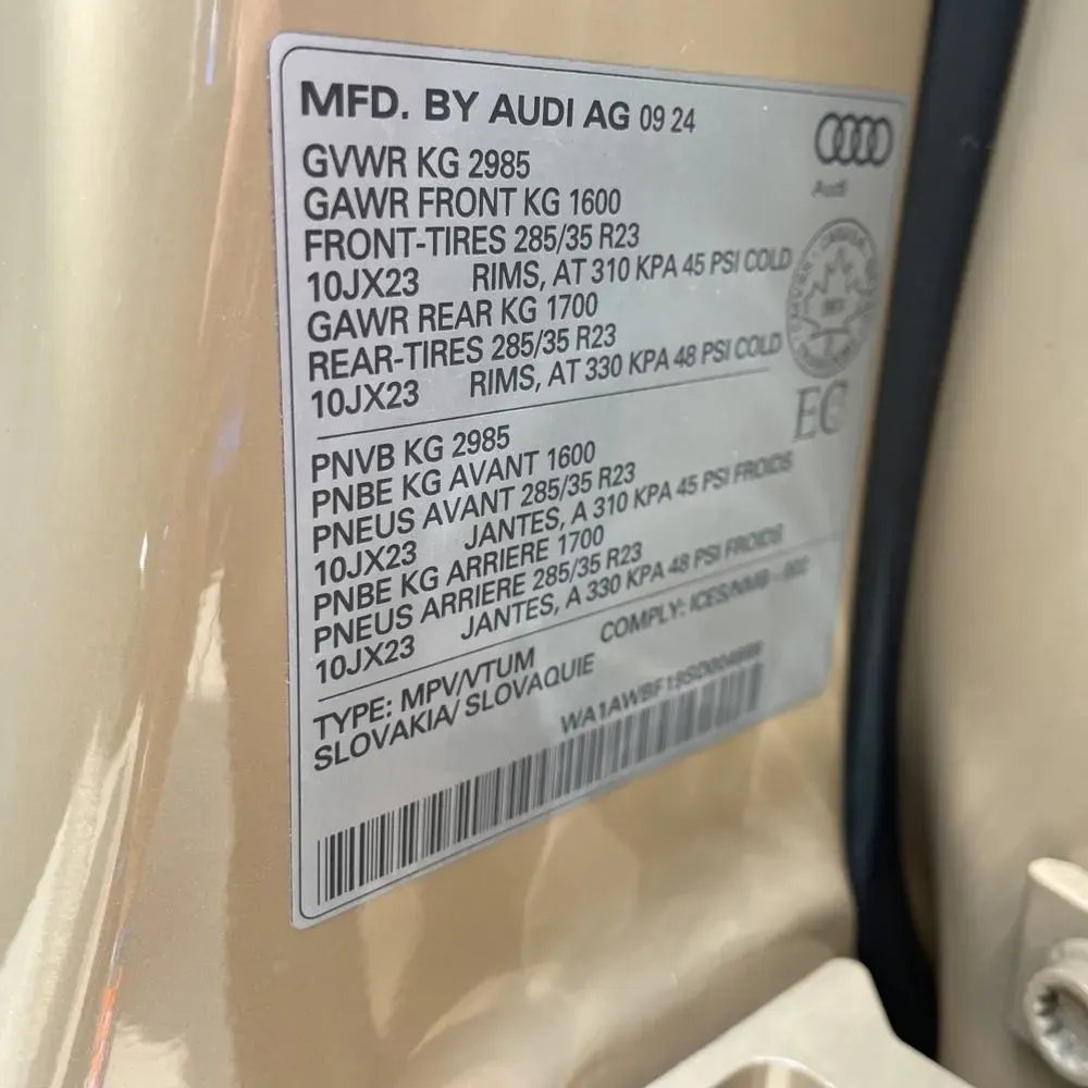 2025 Audi SQ8 Base
