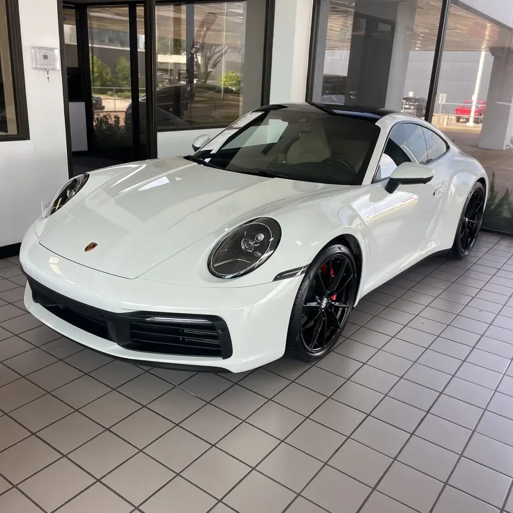 2024 Porsche 911 Carrera