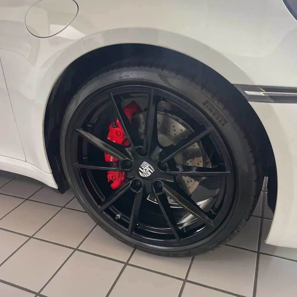 2024 Porsche 911 Carrera