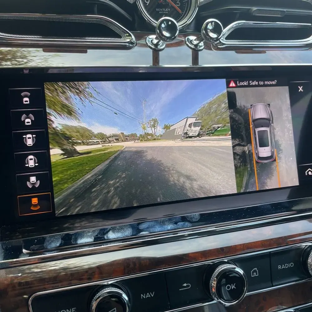 2022 Bentley Bentayga V8