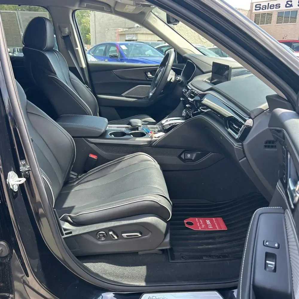 2024 Acura MDX SH-AWD w/Advance
