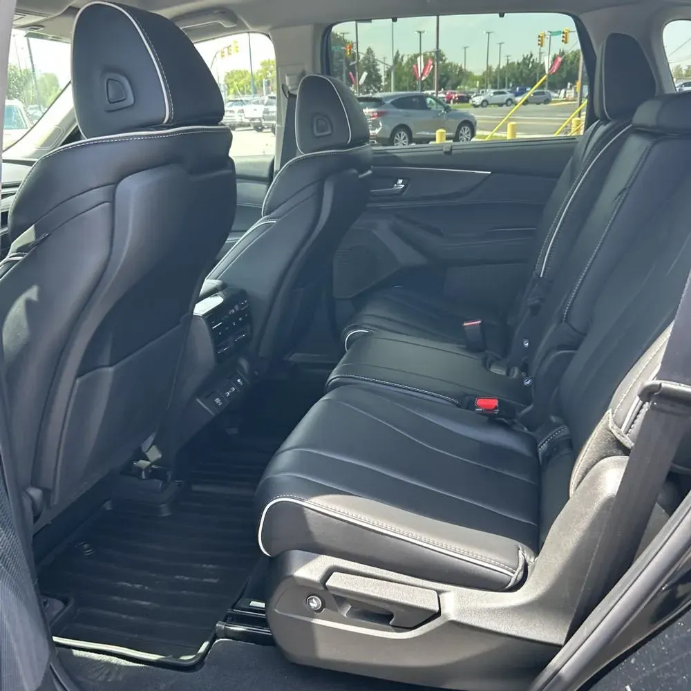 2024 Acura MDX SH-AWD w/Advance