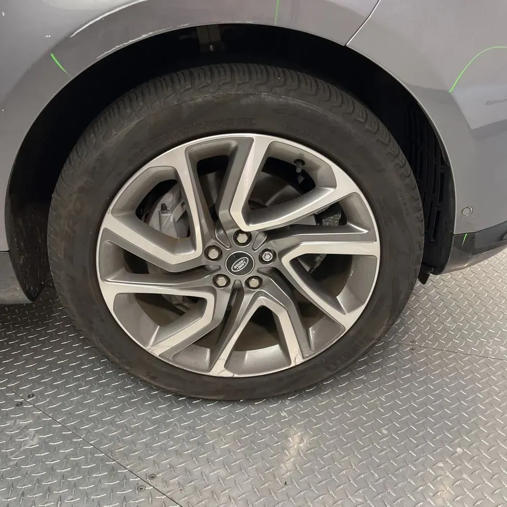2022 Land Rover Range Rover Sport HSE Silver Edition