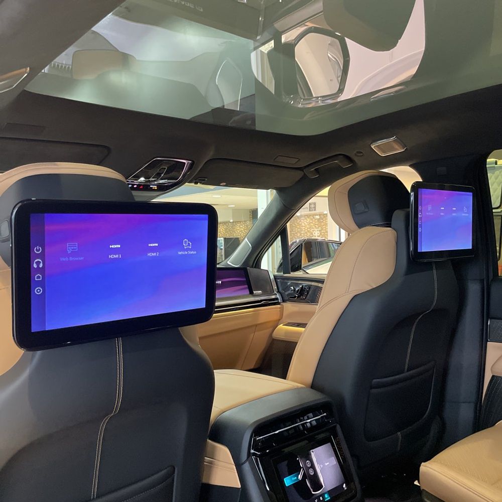 2025 Cadillac Escalade IQ Luxury 2
