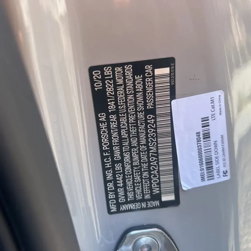 2021 Porsche 911 Carrera