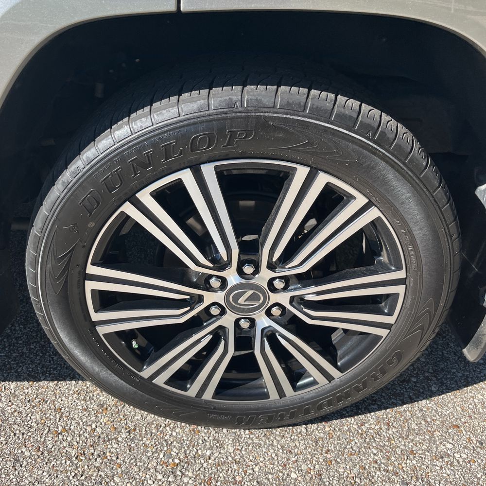 2024 Lexus LX 600 Luxury