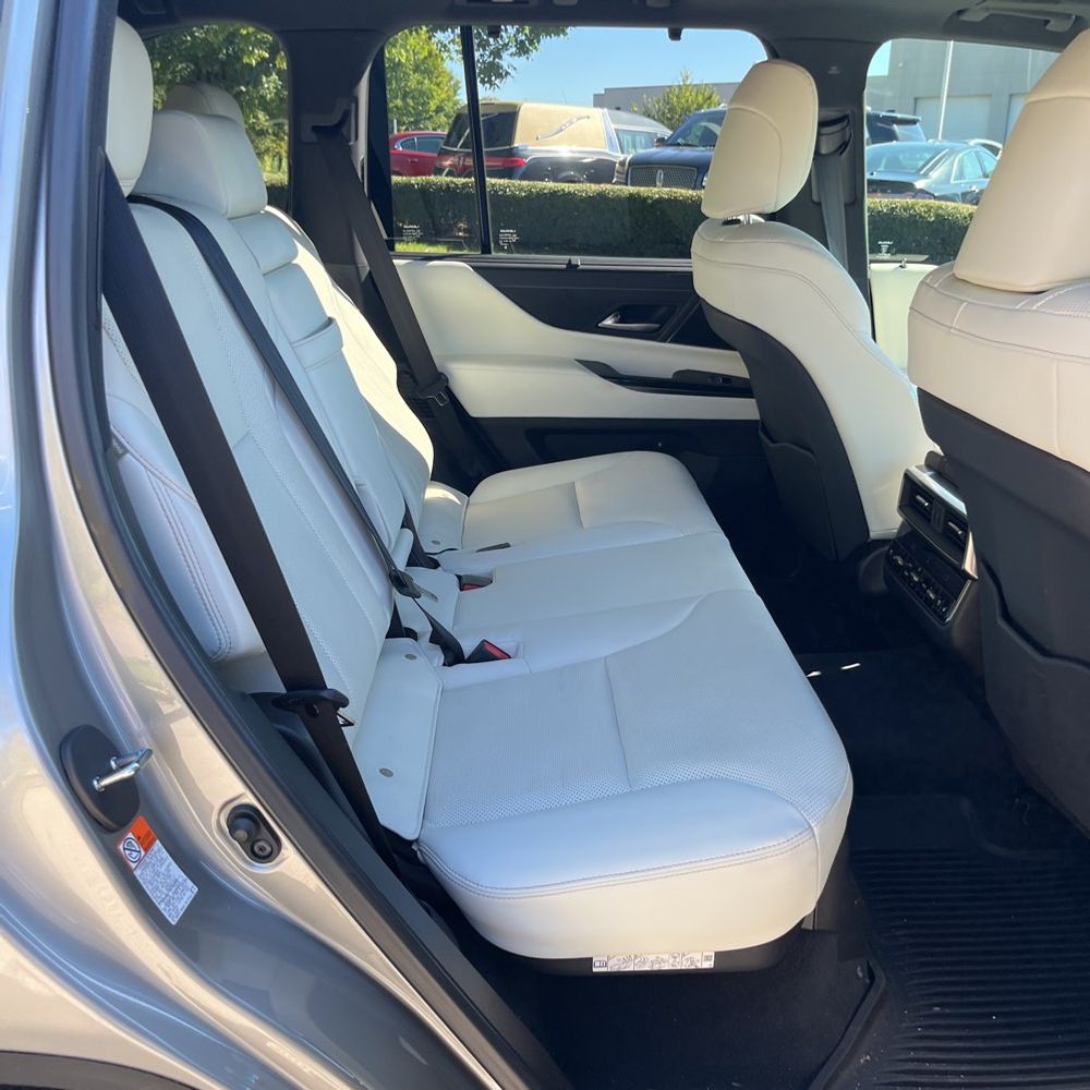2024 Lexus LX 600 Luxury