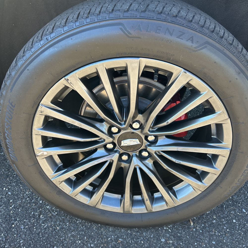 2024 Cadillac Escalade-V ESV Base