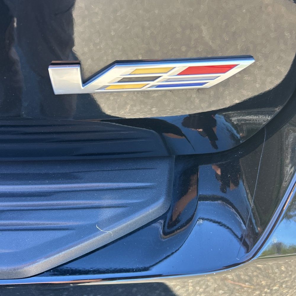 2024 Cadillac Escalade-V ESV Base