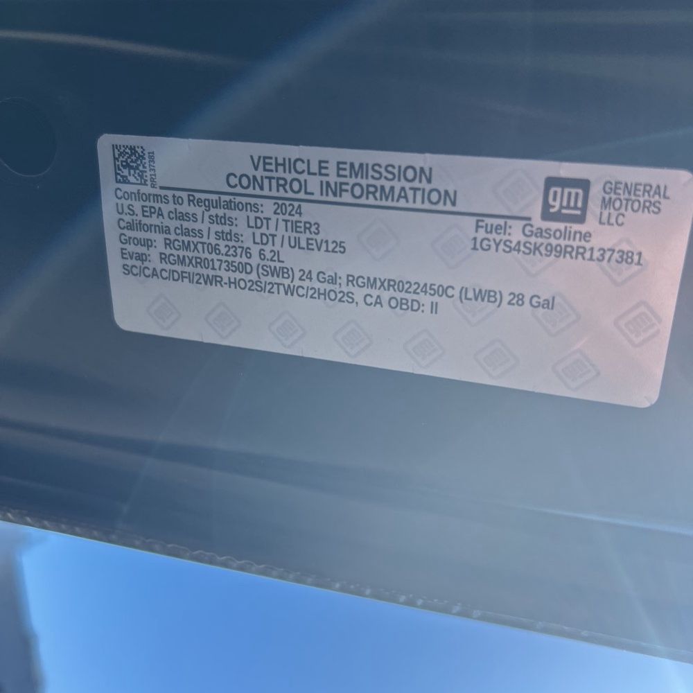 2024 Cadillac Escalade-V ESV Base