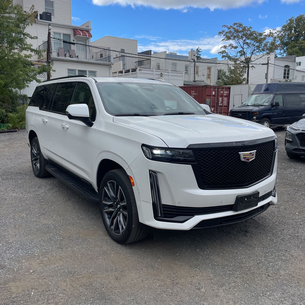 2021 Cadillac Escalade ESV Sport