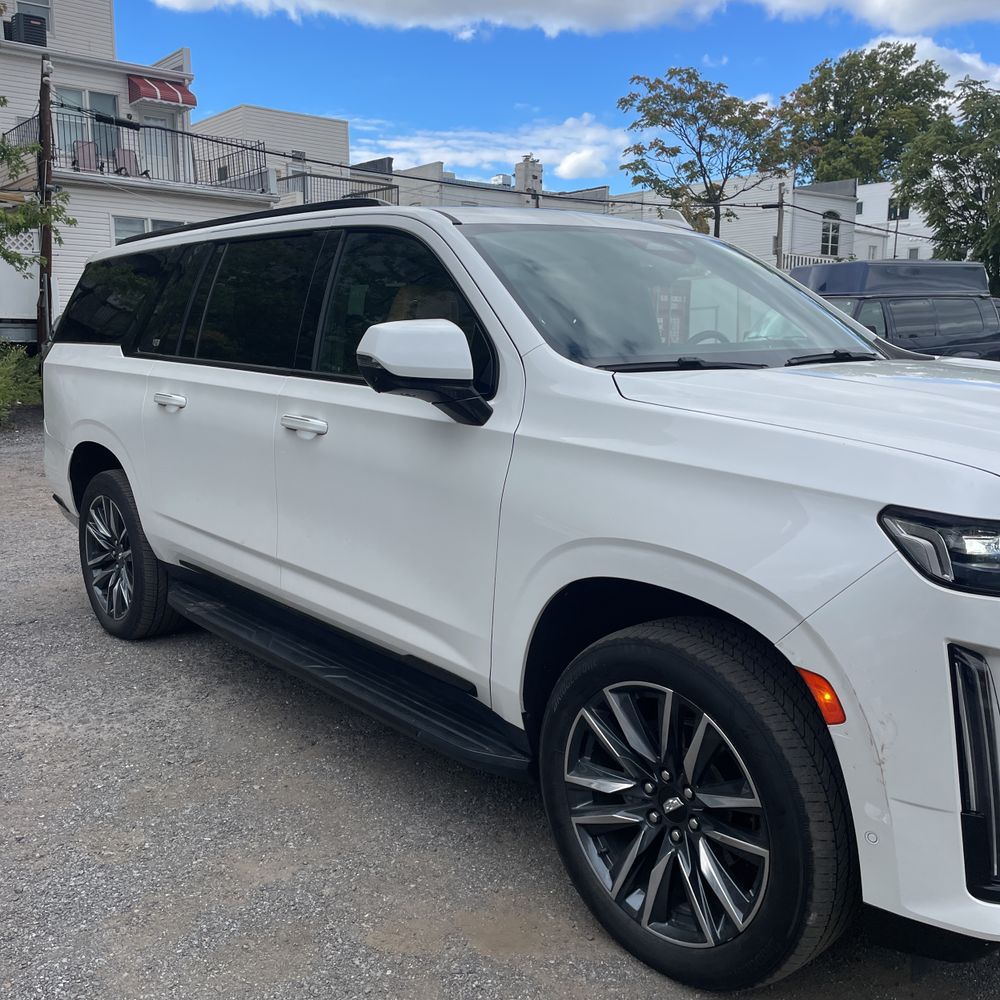 2021 Cadillac Escalade ESV Sport