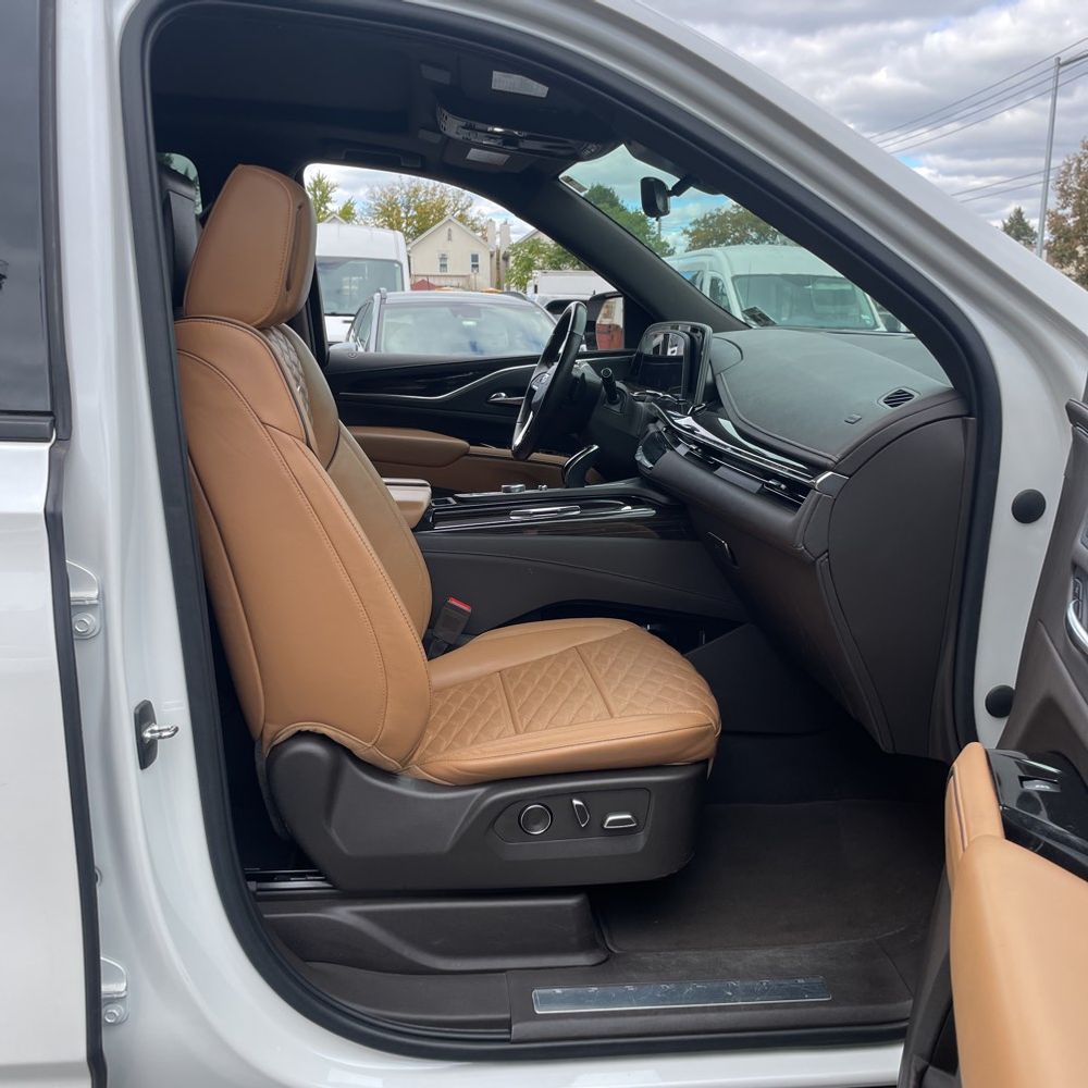 2021 Cadillac Escalade ESV Sport