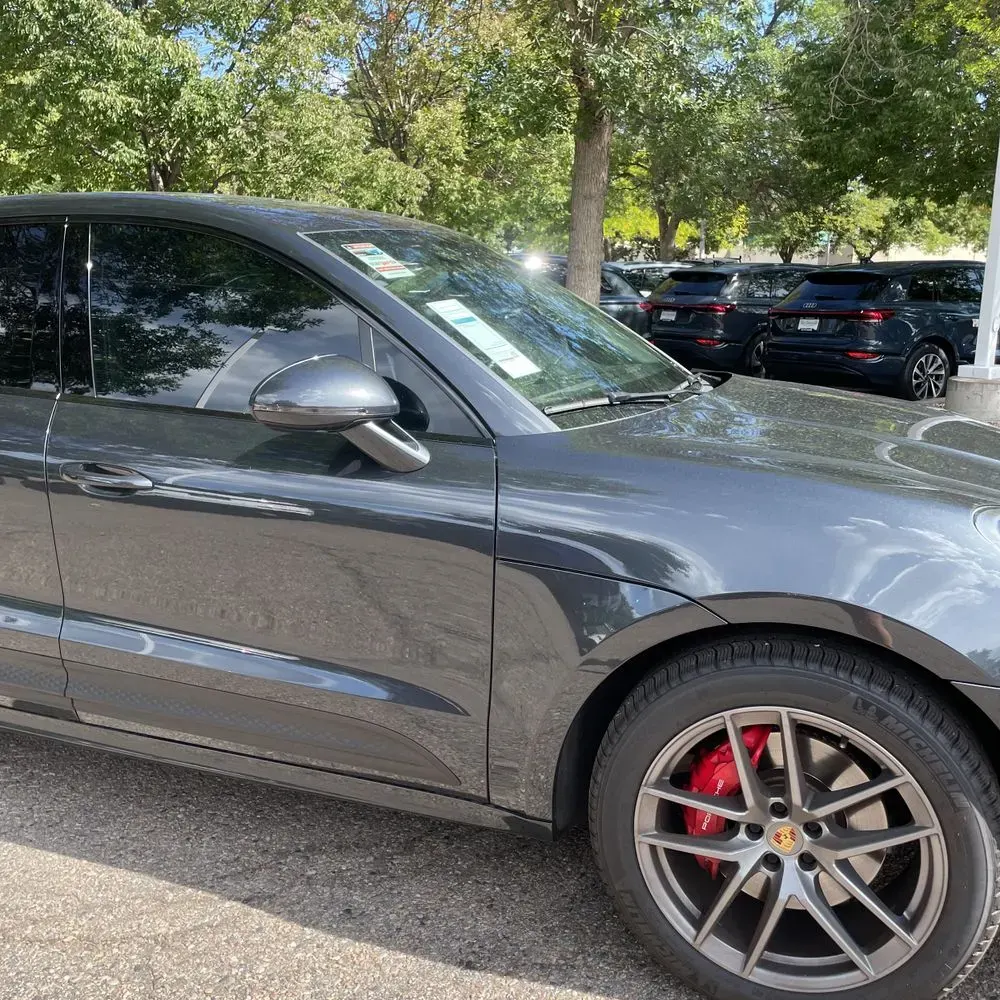 2022 Porsche Macan S