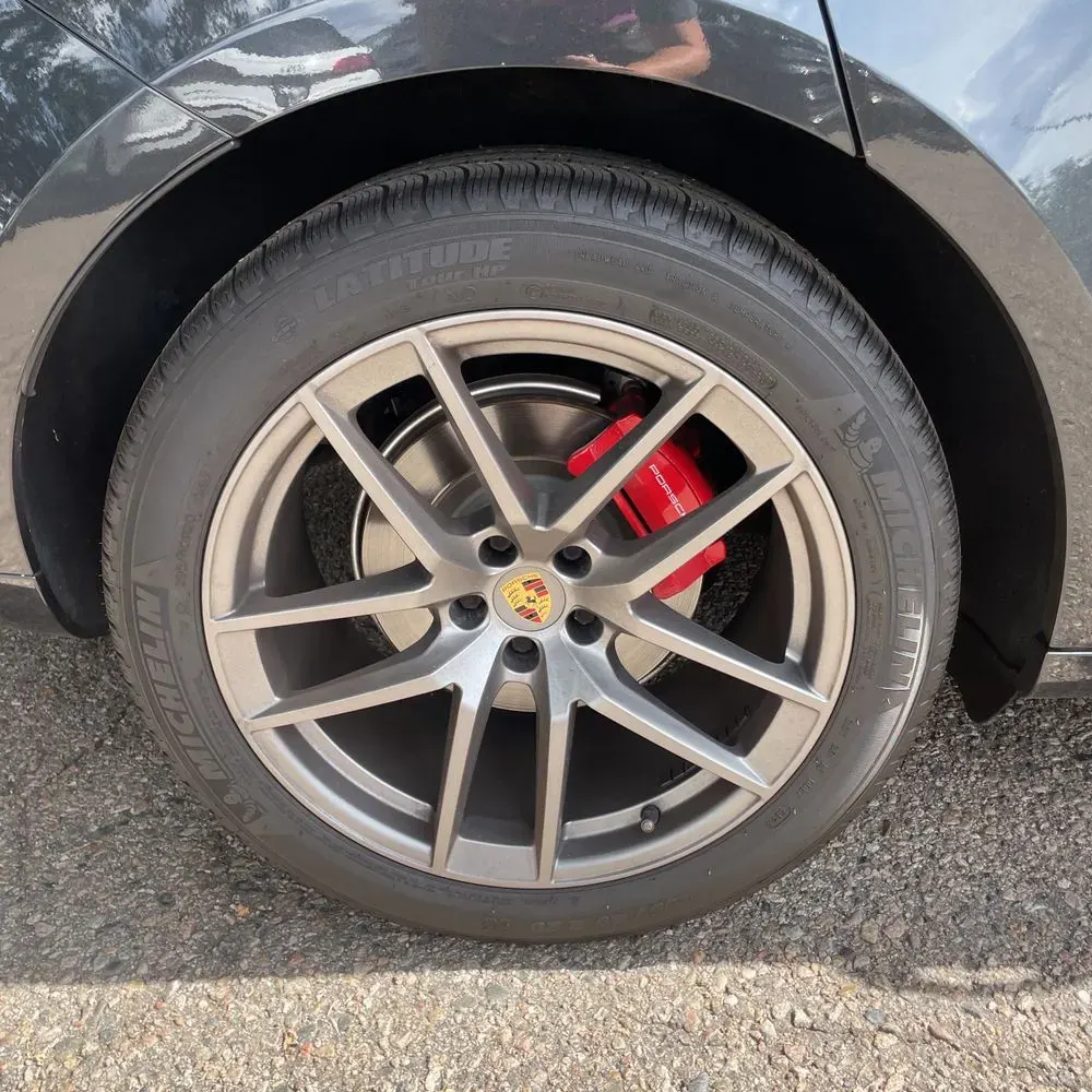 2022 Porsche Macan S