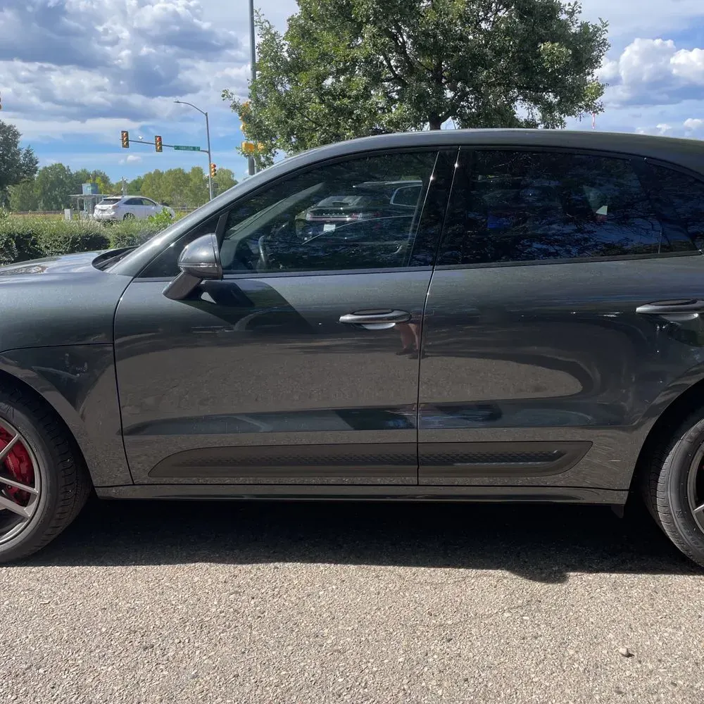 2022 Porsche Macan S