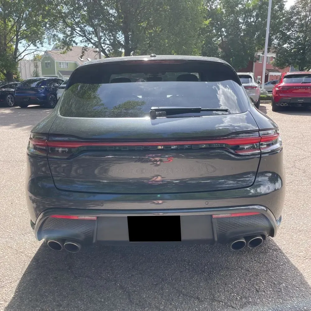 2022 Porsche Macan S