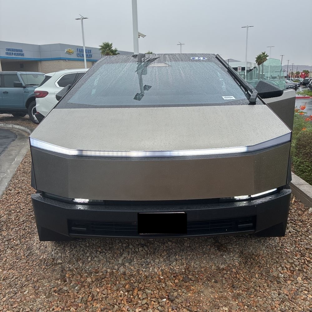 2024 Tesla Cybertruck Base