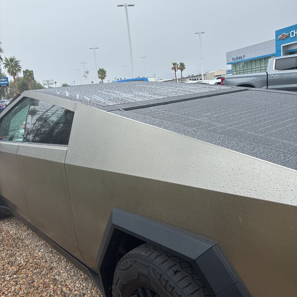 2024 Tesla Cybertruck Base