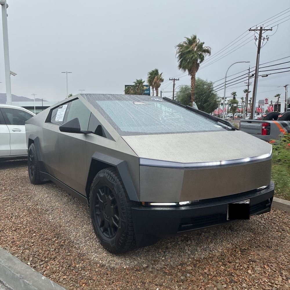 2024 Tesla Cybertruck Base