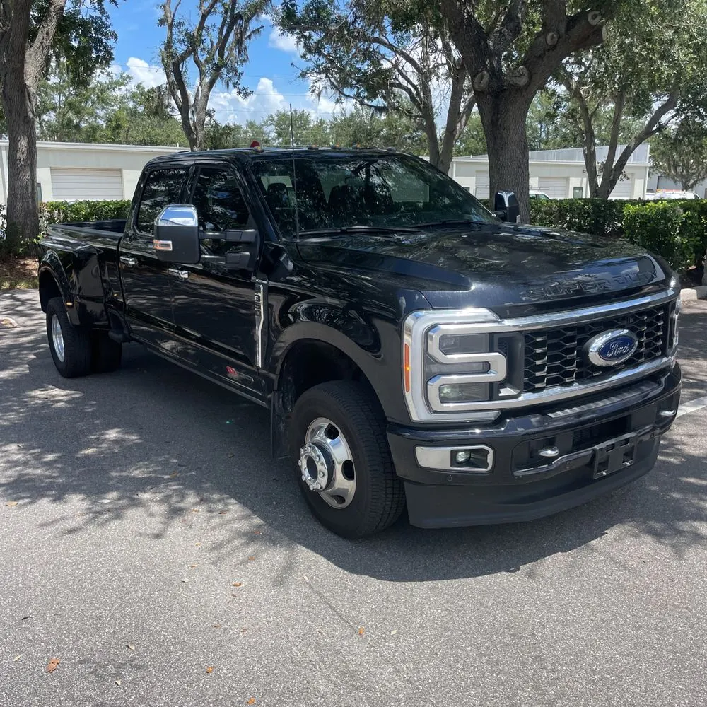 2023 Ford F-350 Super Duty Platinum