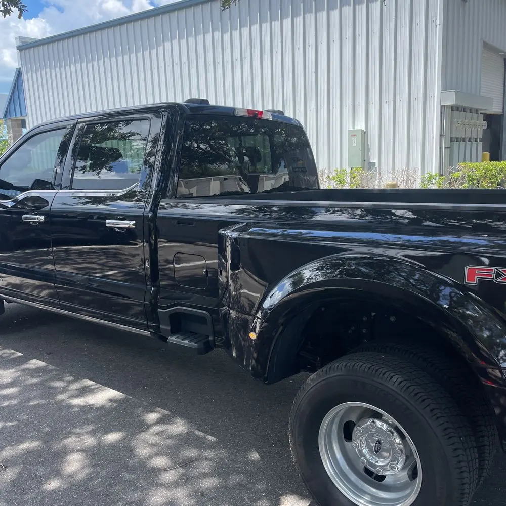2023 Ford F-350 Super Duty Platinum