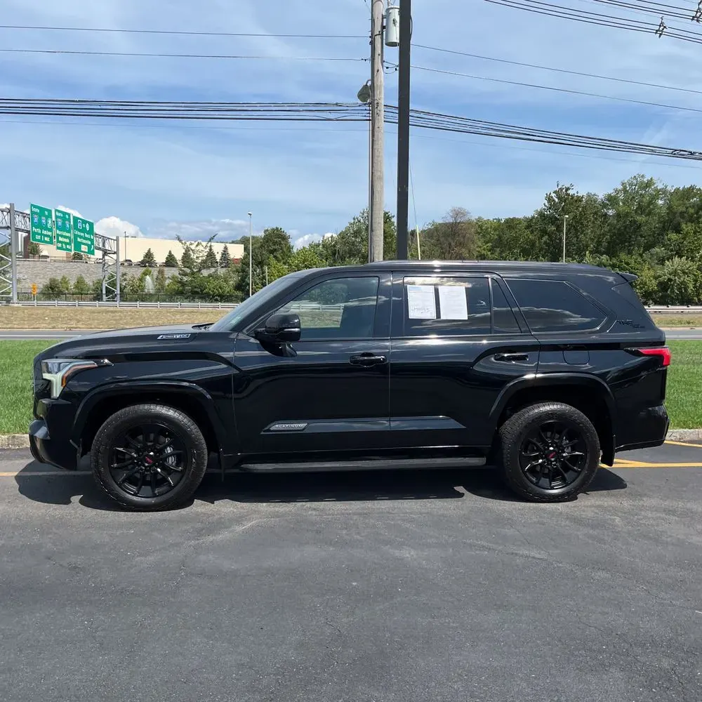 2024 Toyota Sequoia Platinum