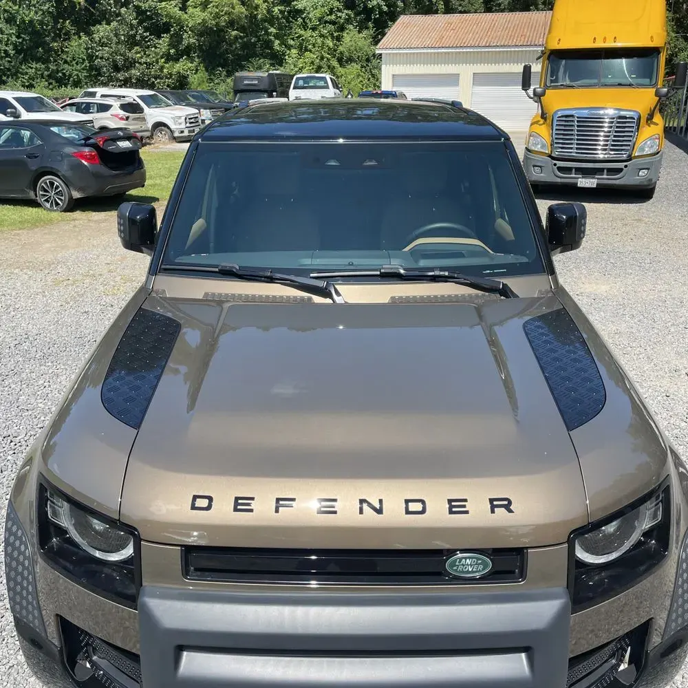 2025 Land Rover Defender 110 X-Dyn SE P400