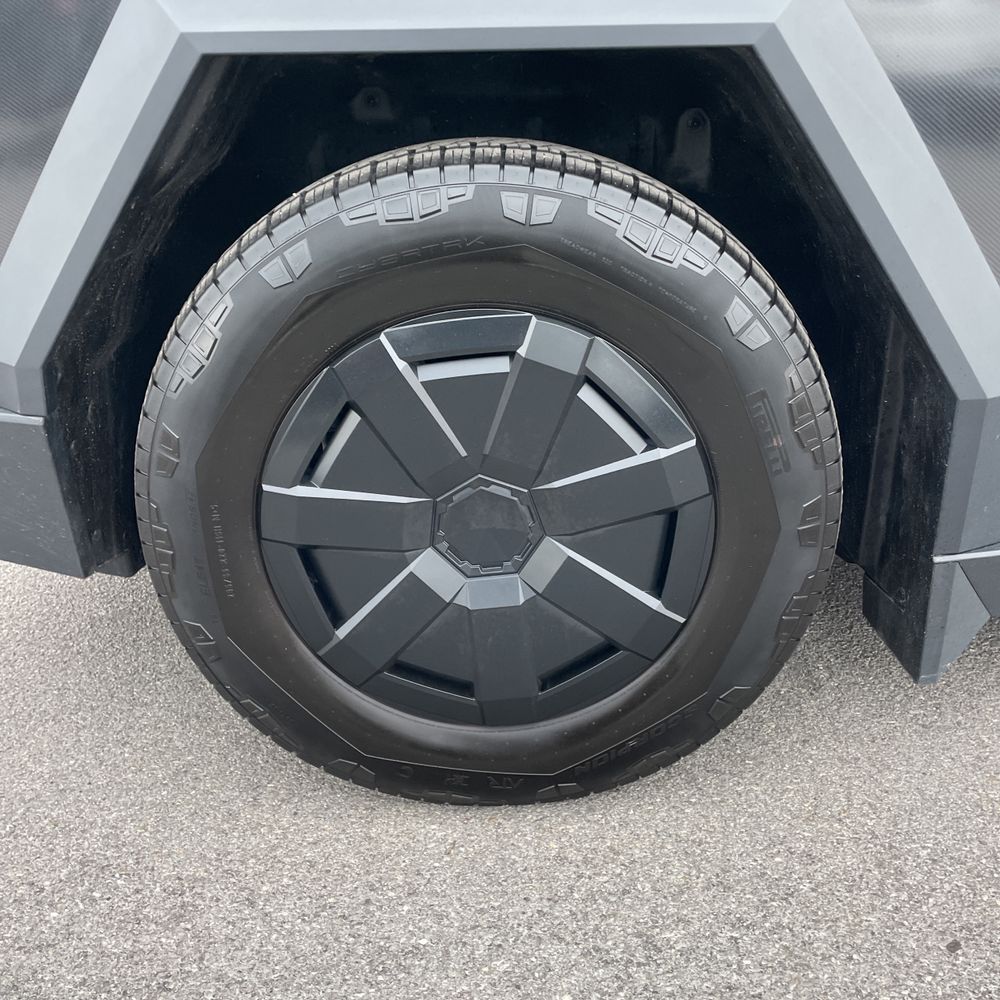 2024 Tesla Cybertruck CyberBeast