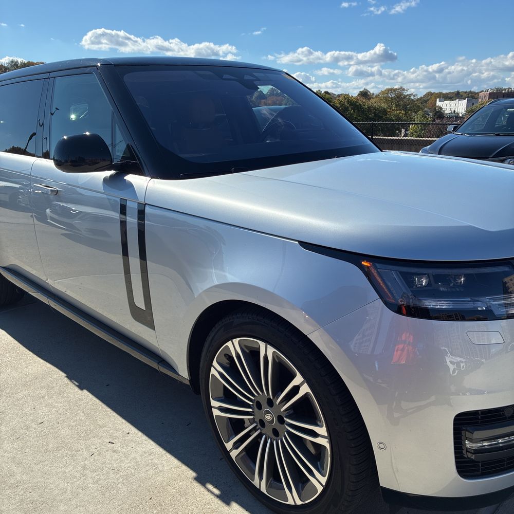 2023 Land Rover Range Rover P530 SE LWB