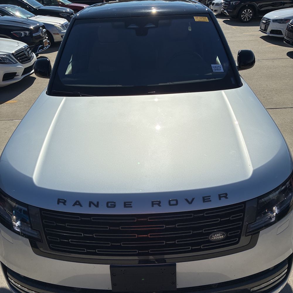 2023 Land Rover Range Rover P530 SE LWB