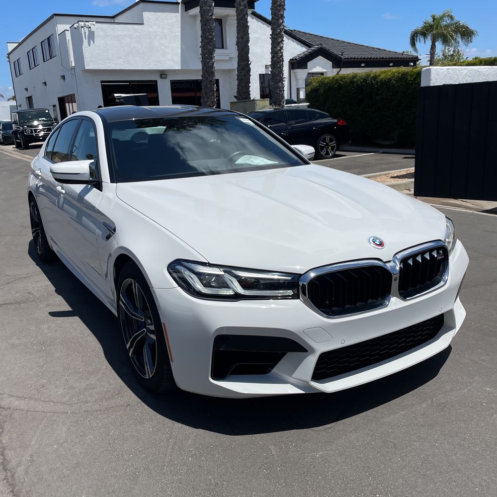2023 BMW M5