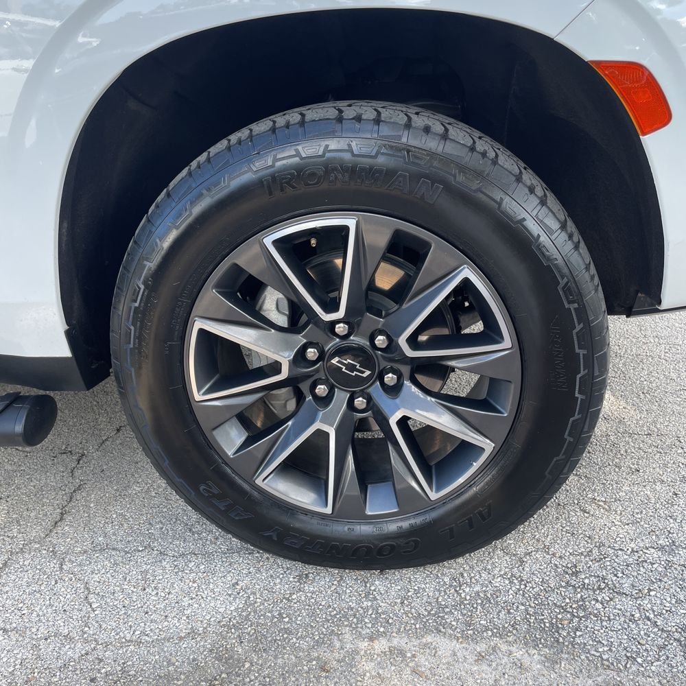 2023 Chevrolet Suburban Z71