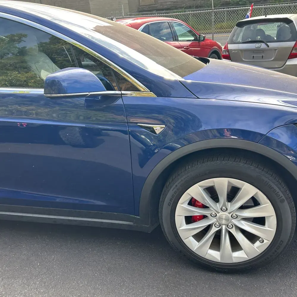 2021 Tesla Model X Plaid