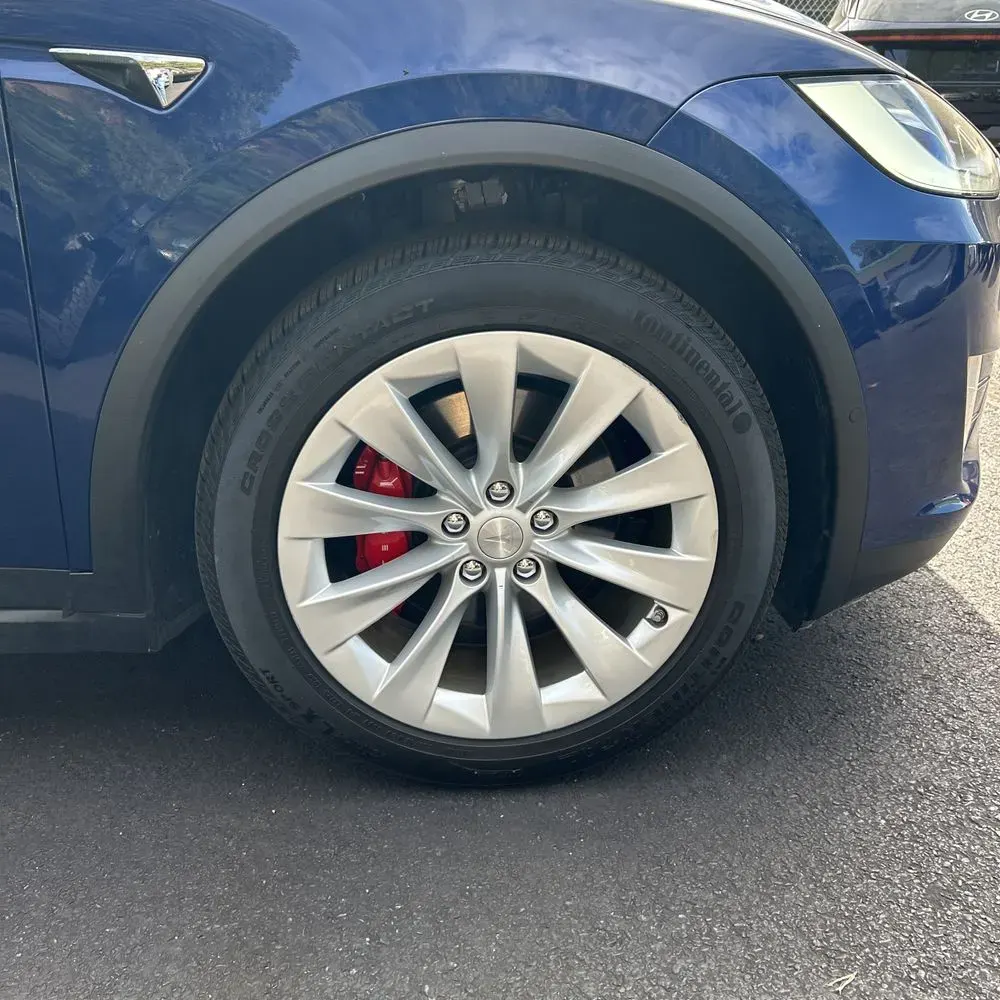 2021 Tesla Model X Plaid