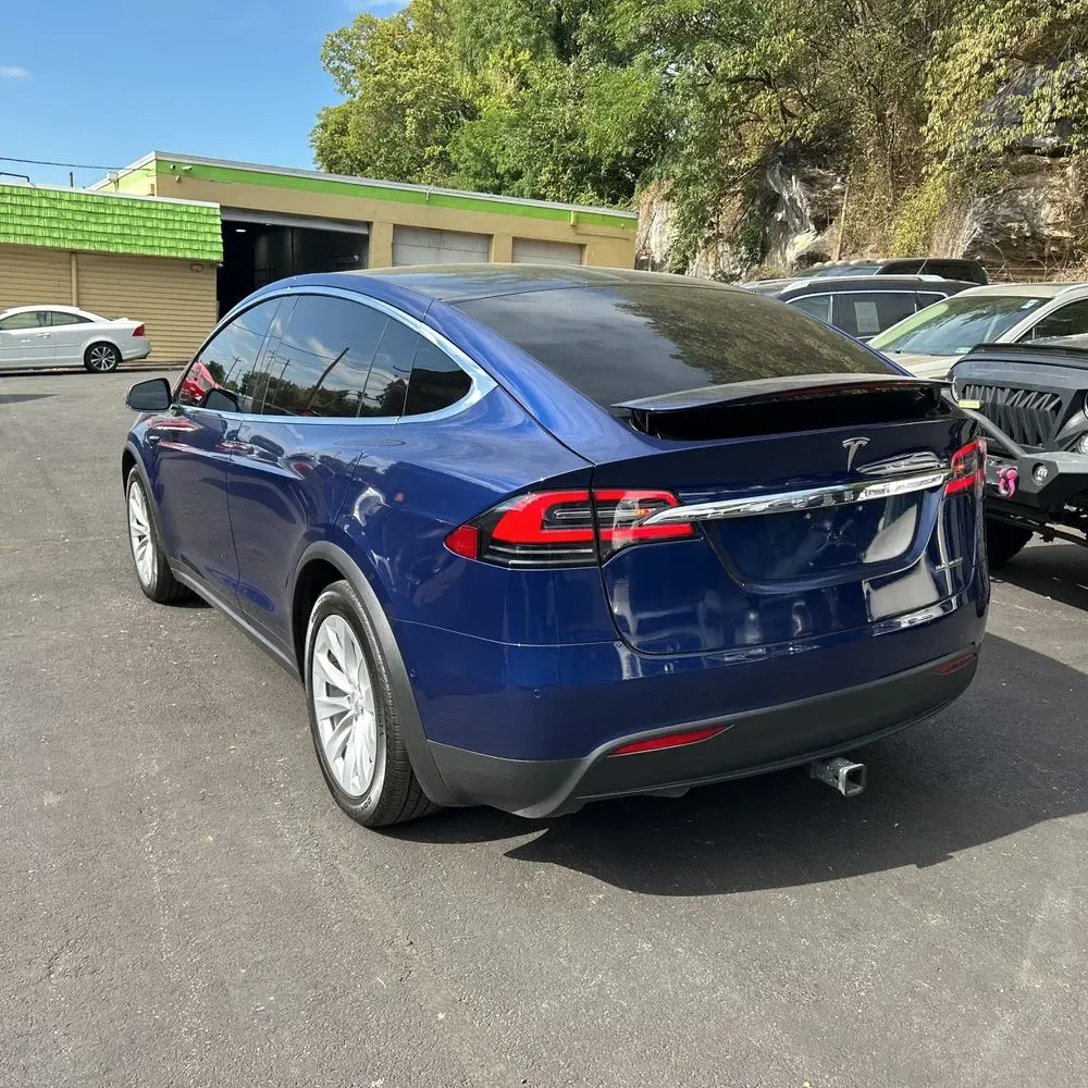 2021 Tesla Model X Plaid