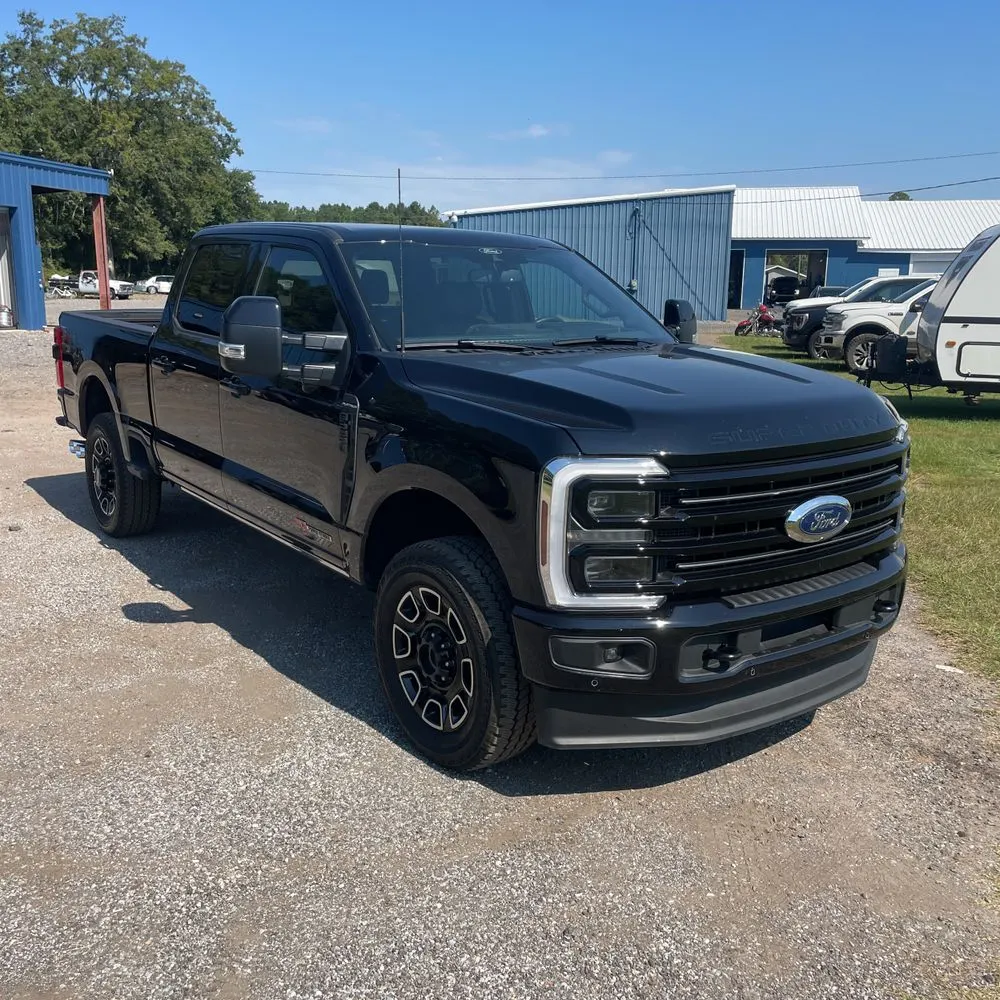 2025 Ford F-250 Super Duty Platinum
