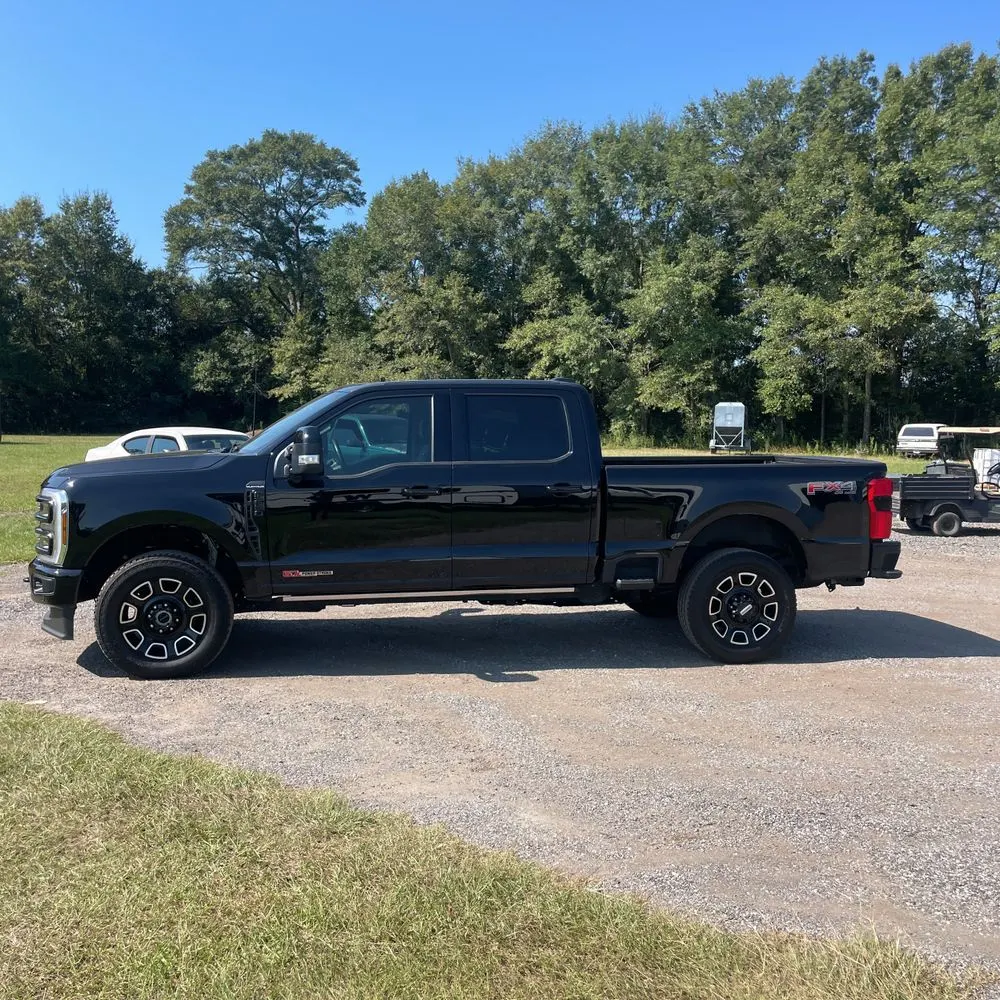 2025 Ford F-250 Super Duty Platinum